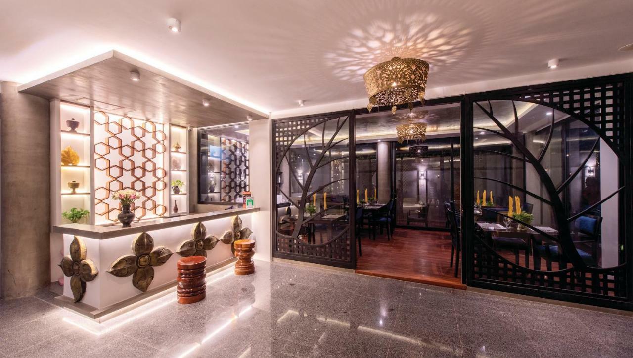 Siem Reap Palace Hotel & Spa Exteriör bild